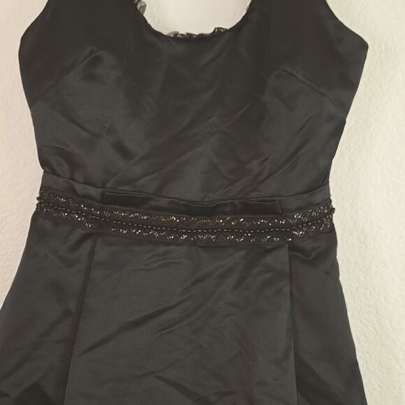 Princess Vera-Wang women's black A-line dress keyhole opening in the back - Picture 2 of 8
